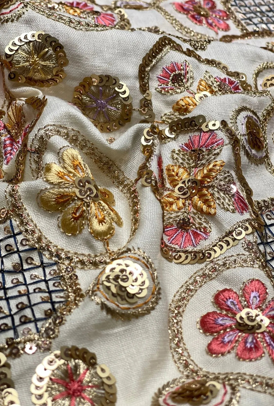 Splendid Floral Embroidered Linen Premium Manteau Fabrication