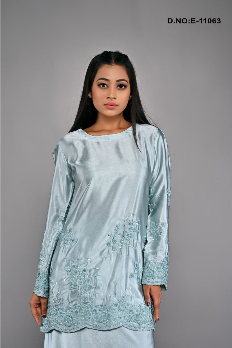 BAJU KURUNG