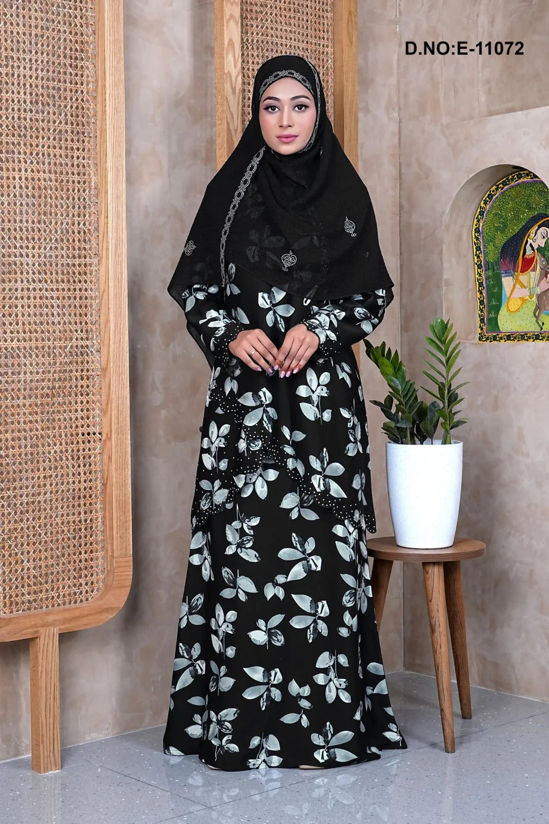 Black Printed Baju Kurung With Stole For Women