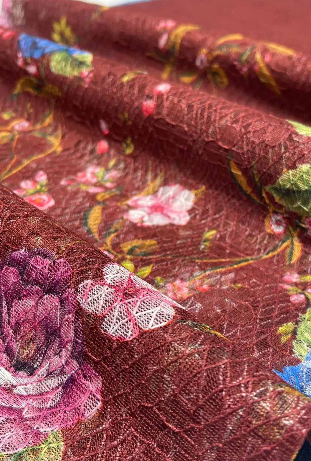 Printed Botanical Floral Patterns Textured Knit Russel Net Fabric