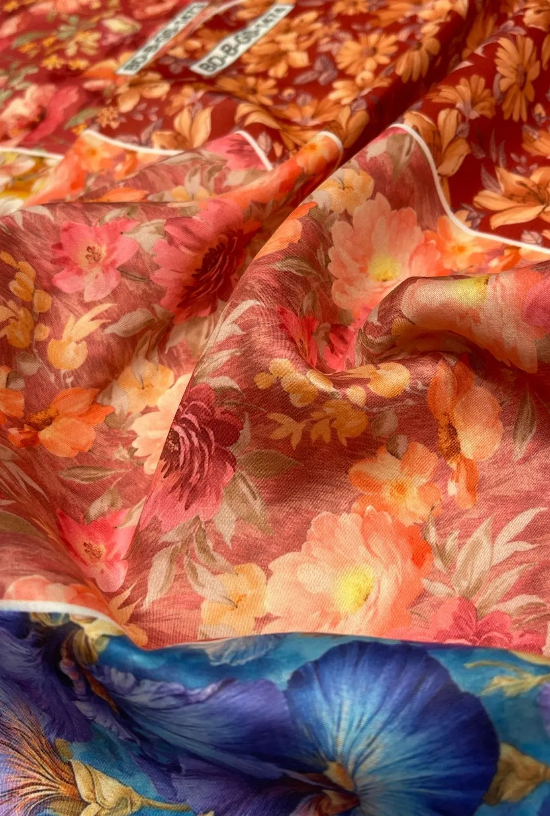 Digital Printed Snow Cotton Fabric for Boutique Fashion