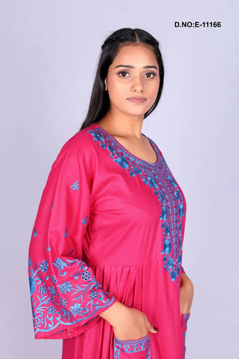 Dual Pockets Style Kaftan With Stole