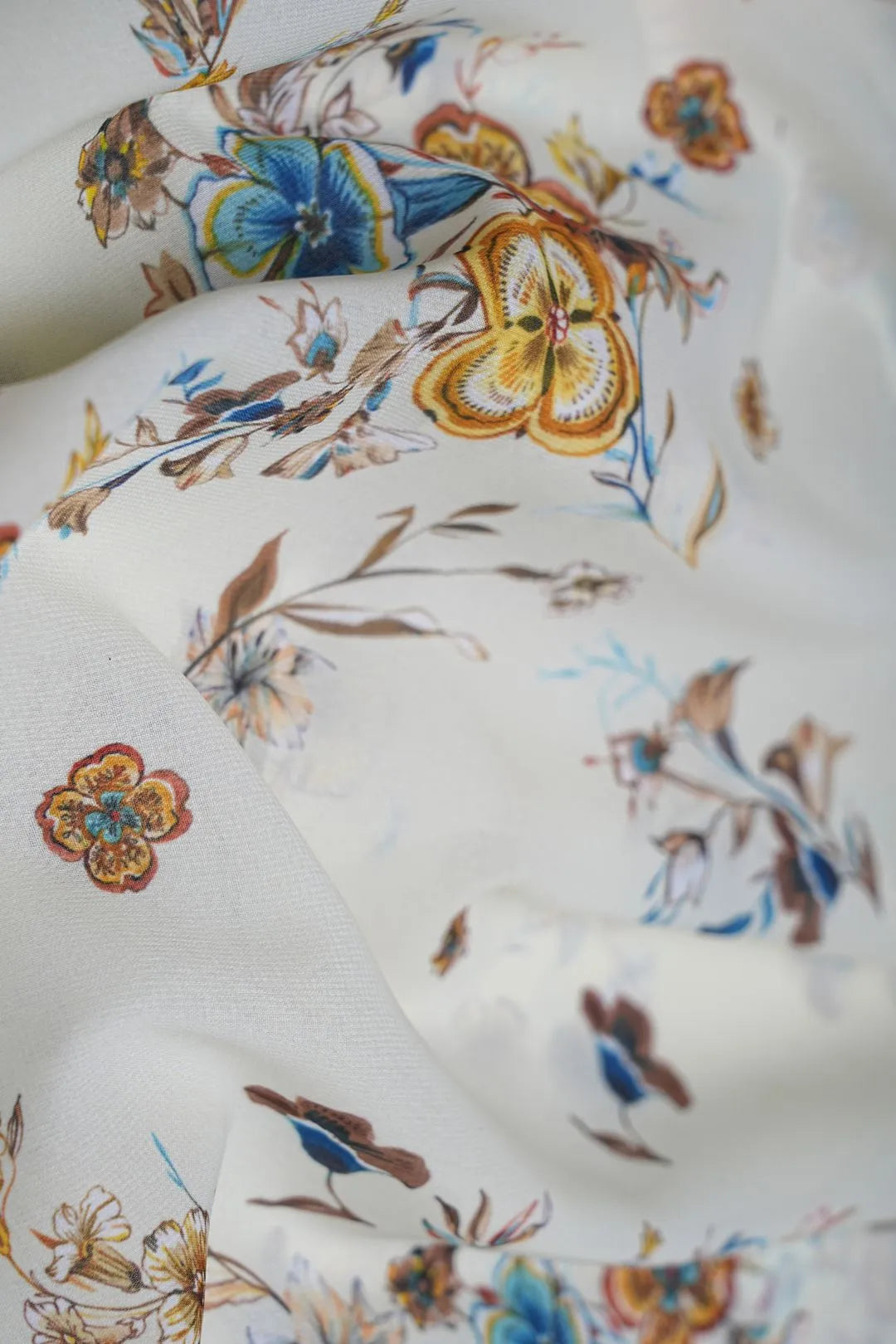 Dujilail Florer Digital Print White Fabric