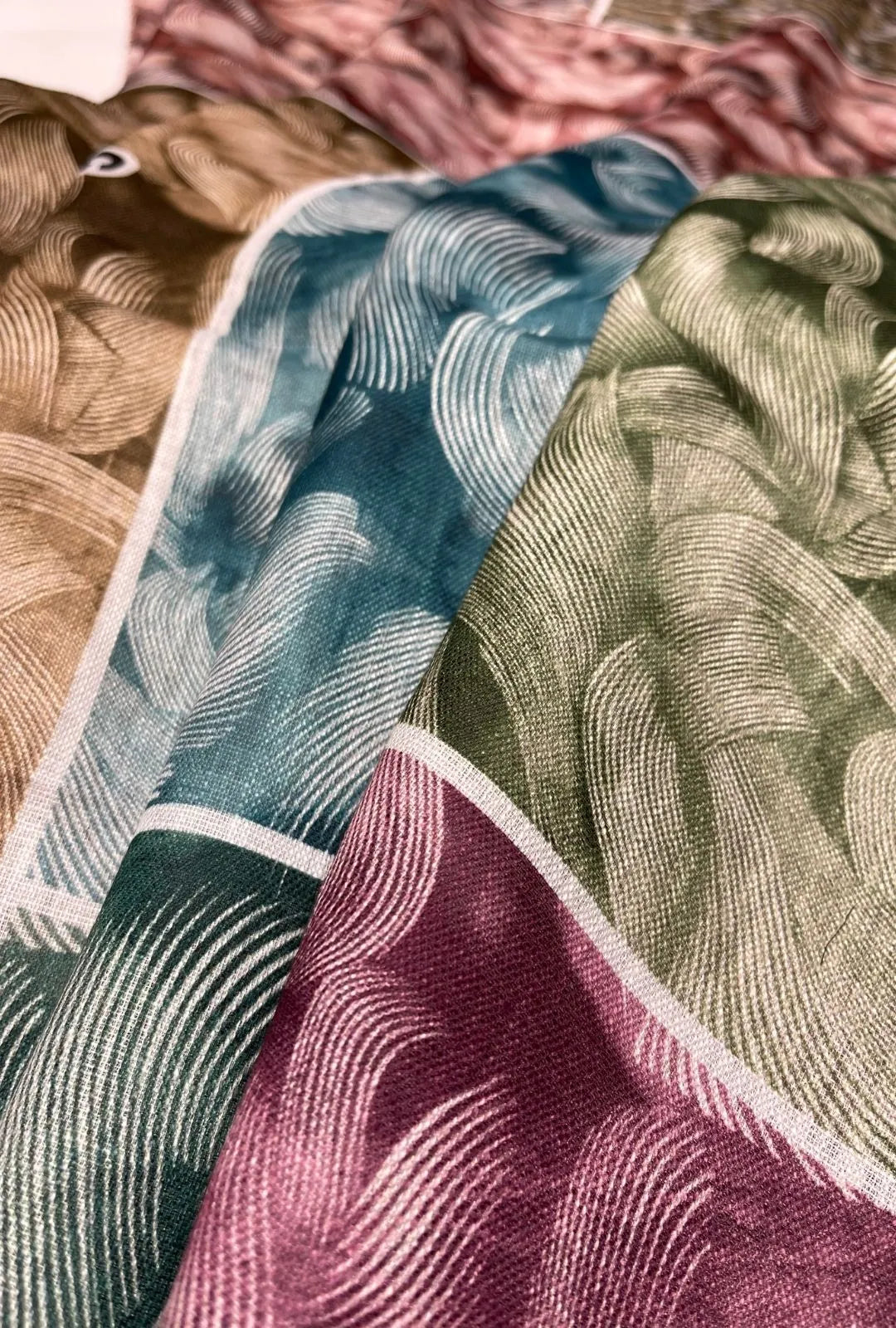 Elegant Combed Wave Patterned Linen High Fashion Fabric Yardage