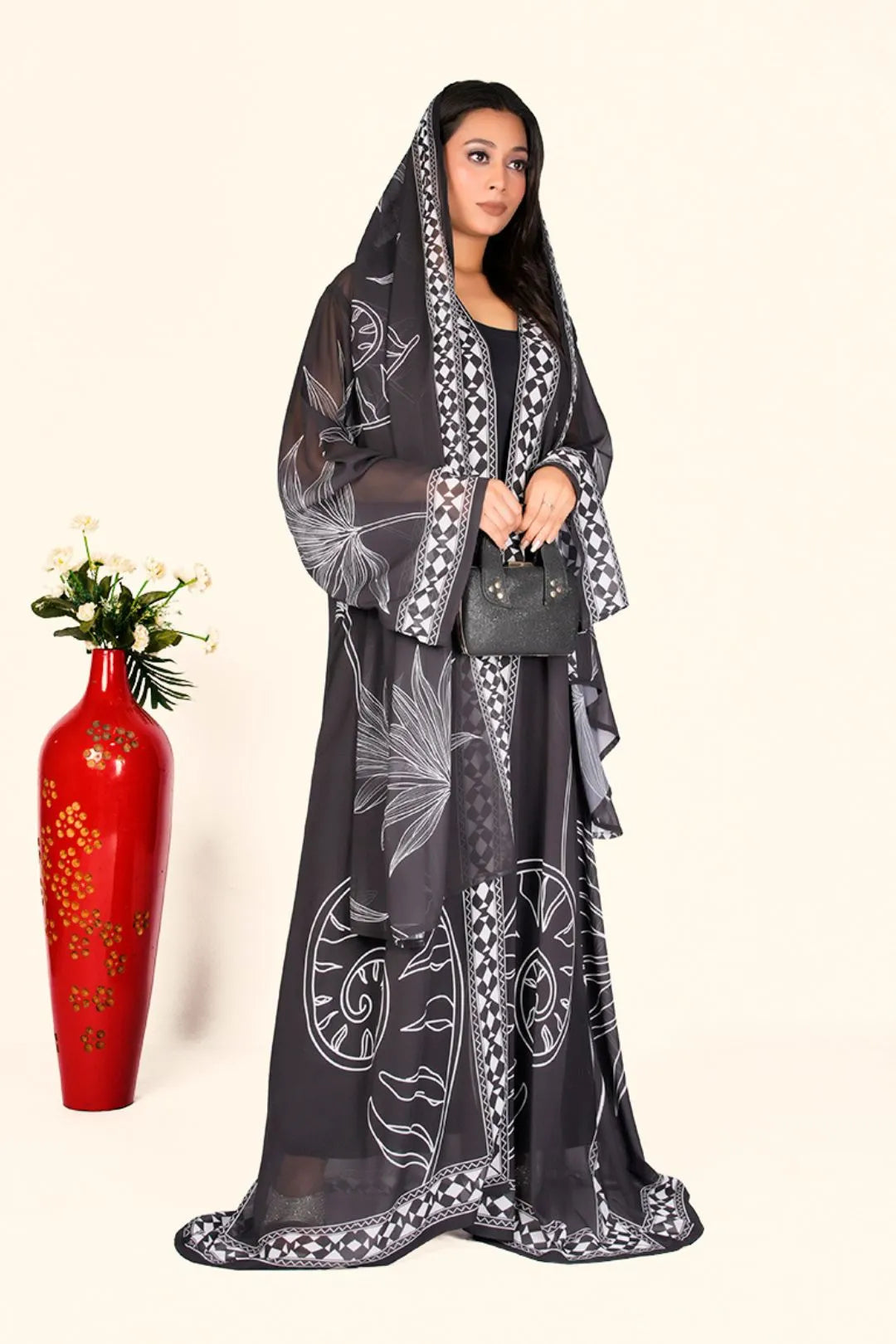 Elegant Georgette Shrug Featuring Ornate Border Detailing