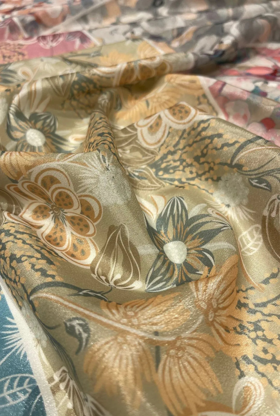 Exclusive Silk Crepe Fabric for High-End Middle Eastern Clothing