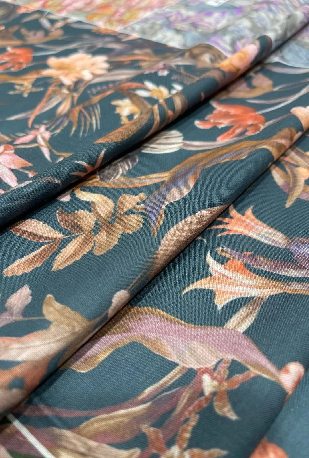 Exotic Tropical Printed London Cotton Premium Jalabeya Fabric