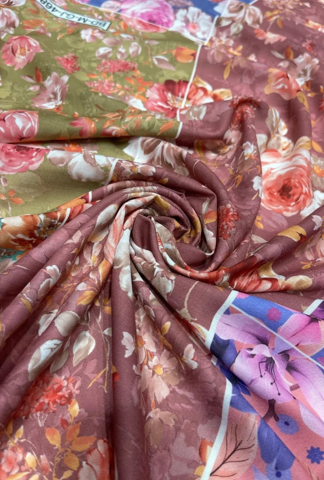 Exquisite Bouquet Printed London Cotton Premium Kaftan Fabric