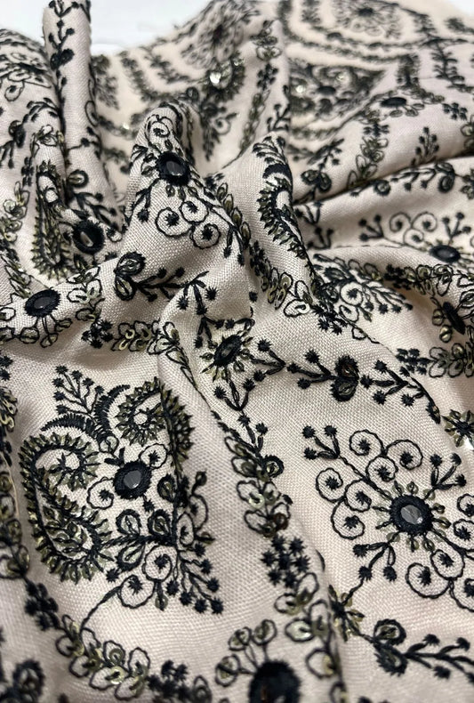 Exquisite Paisley Embroidered Polyester Linen Jalabeya Fabric