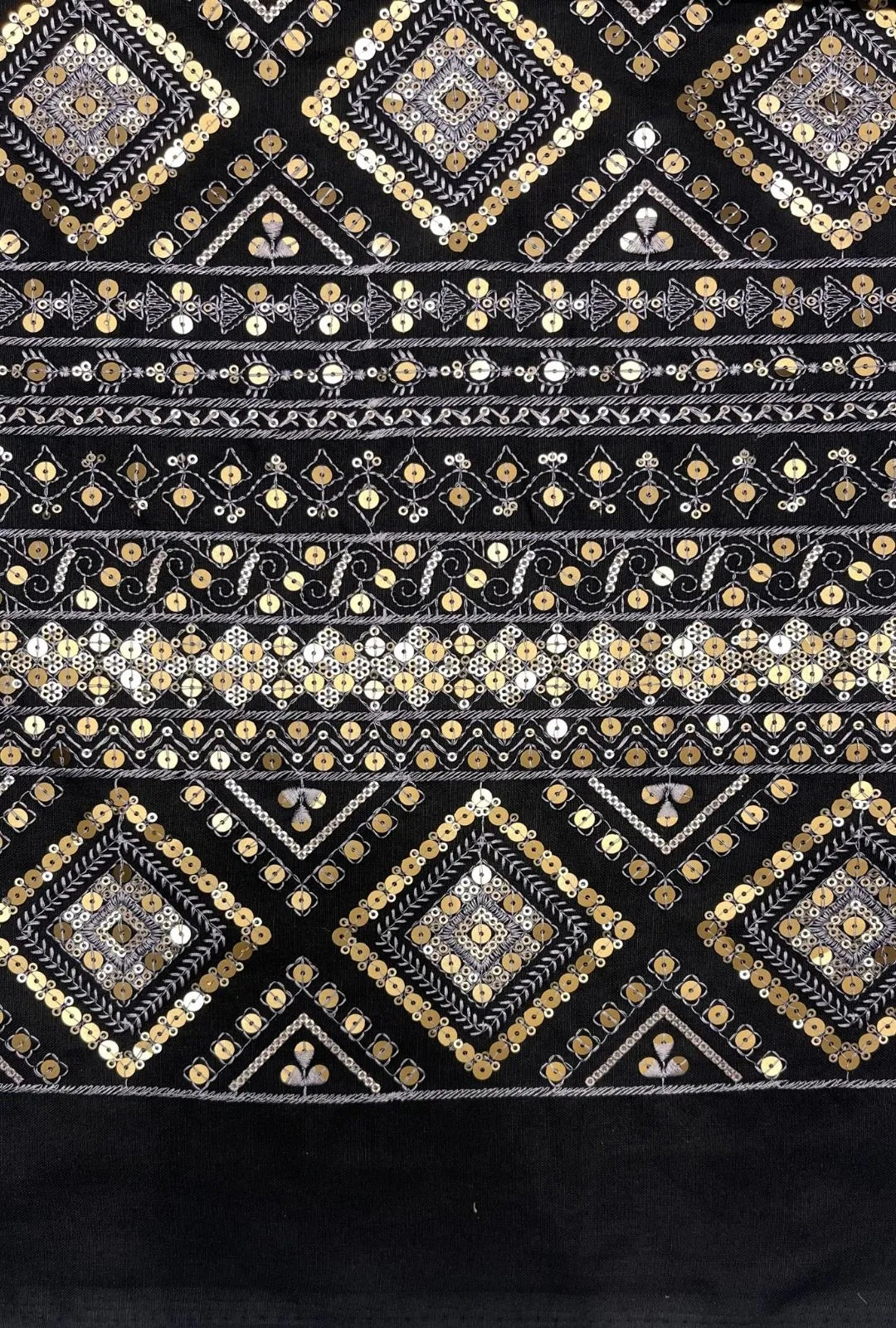 Fine Geometric Embroidered Linen Luxury Abaya Outerwear Cloth