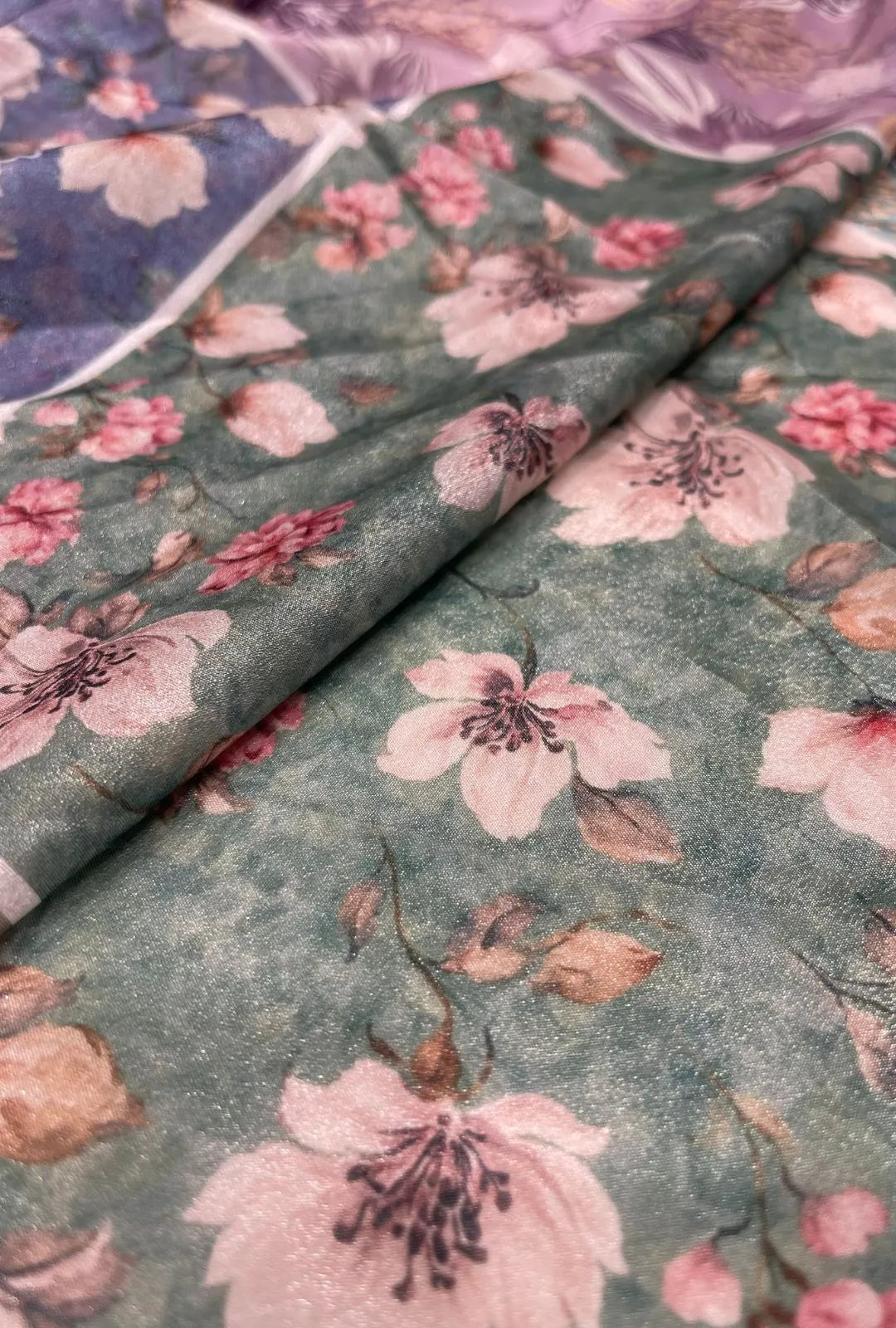 Fine Quality Silk Crepe Fabric for Premium Jalabiya and Abaya Designs
