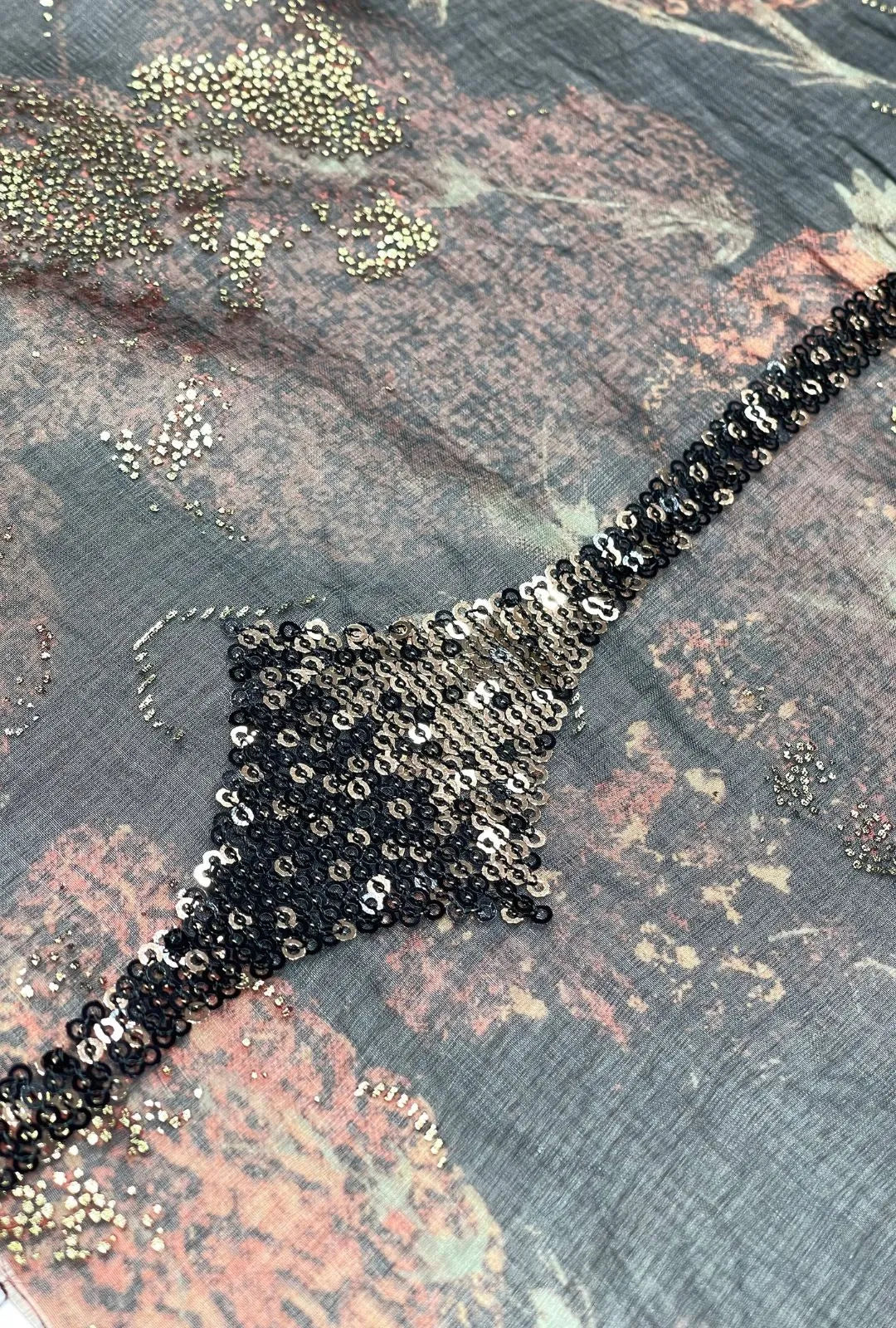 Geometric Sequence Detailed Mottled NC Satin Foil Fabric