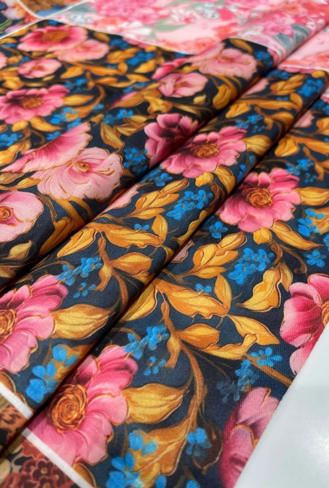 Snow Cotton Fabric for Stylish Digital Print Fashion Trends