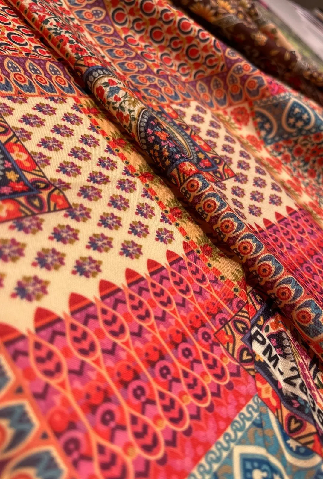Vibrant Paisley Digital Print Linen Premium Jalabeya Material