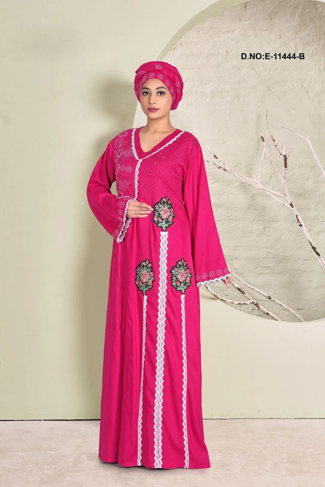 Elegant Floral Lace Kaftan for Women Full-Length Embroidered Dress - غاجي والا إكسبورت Gajiwala Export