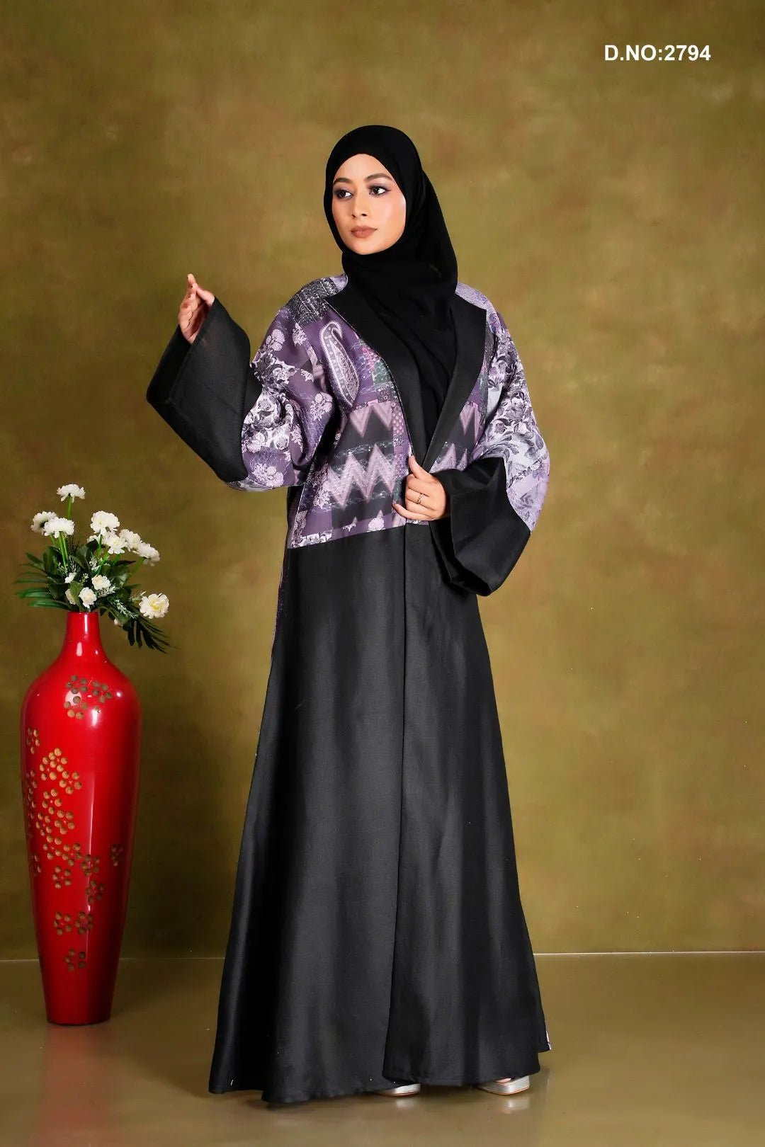 Black Chevron & Paisley Patterned Cardi Long Shrug - غاجي والا إكسبورت Gajiwala Export
