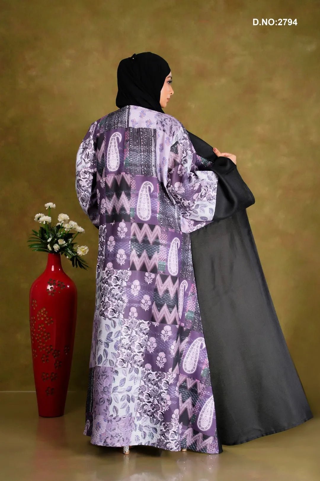 Black Chevron & Paisley Patterned Cardi Long Shrug - غاجي والا إكسبورت Gajiwala Export