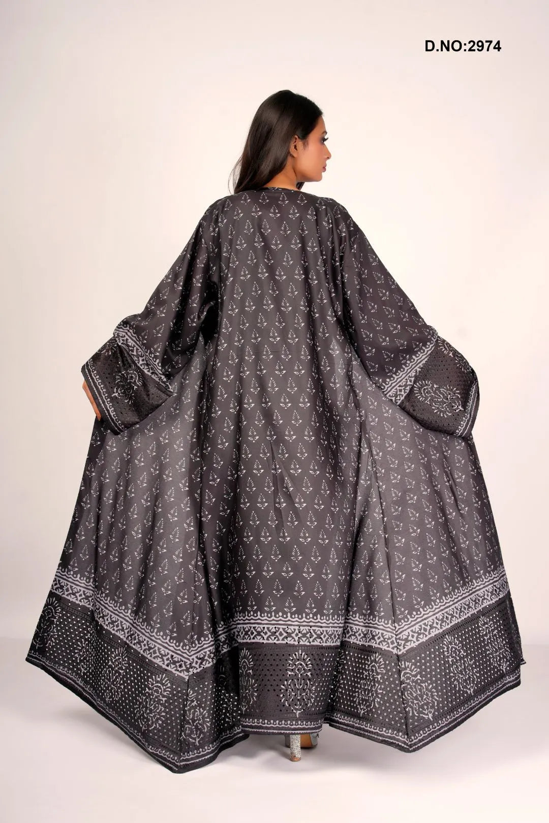 Chikankari Shrug in Noir Bloom Elegance For Women - غاجي والا إكسبورت Gajiwala Export