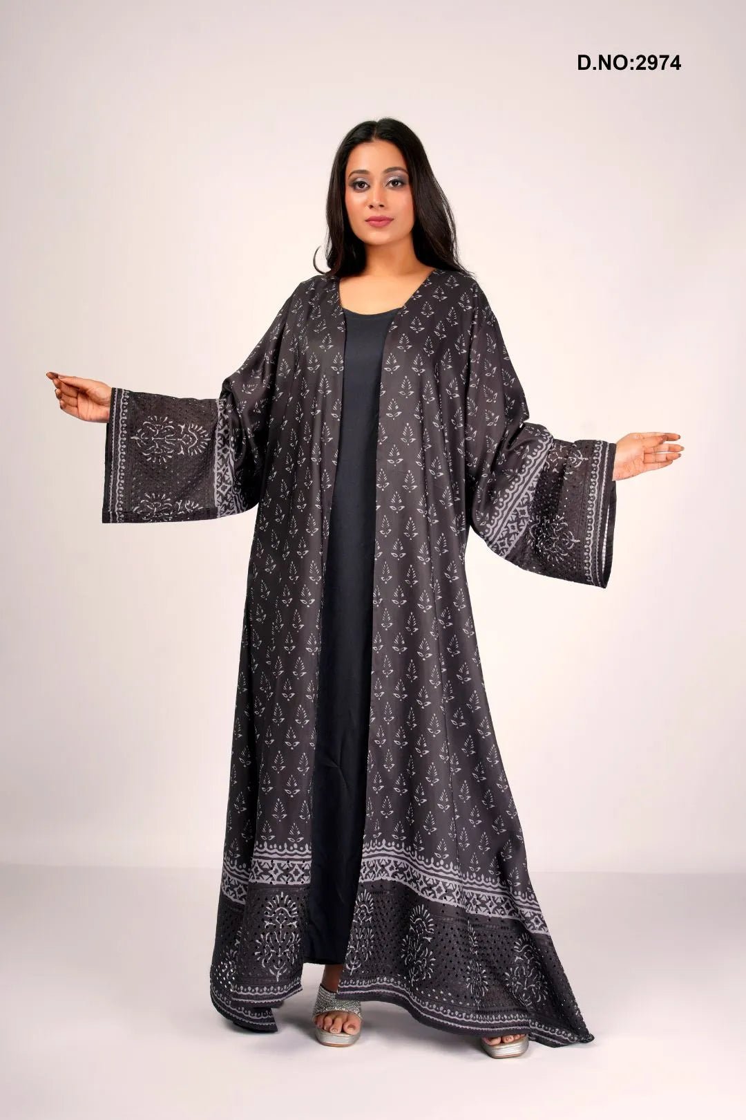 Chikankari Shrug in Noir Bloom Elegance For Women - غاجي والا إكسبورت Gajiwala Export