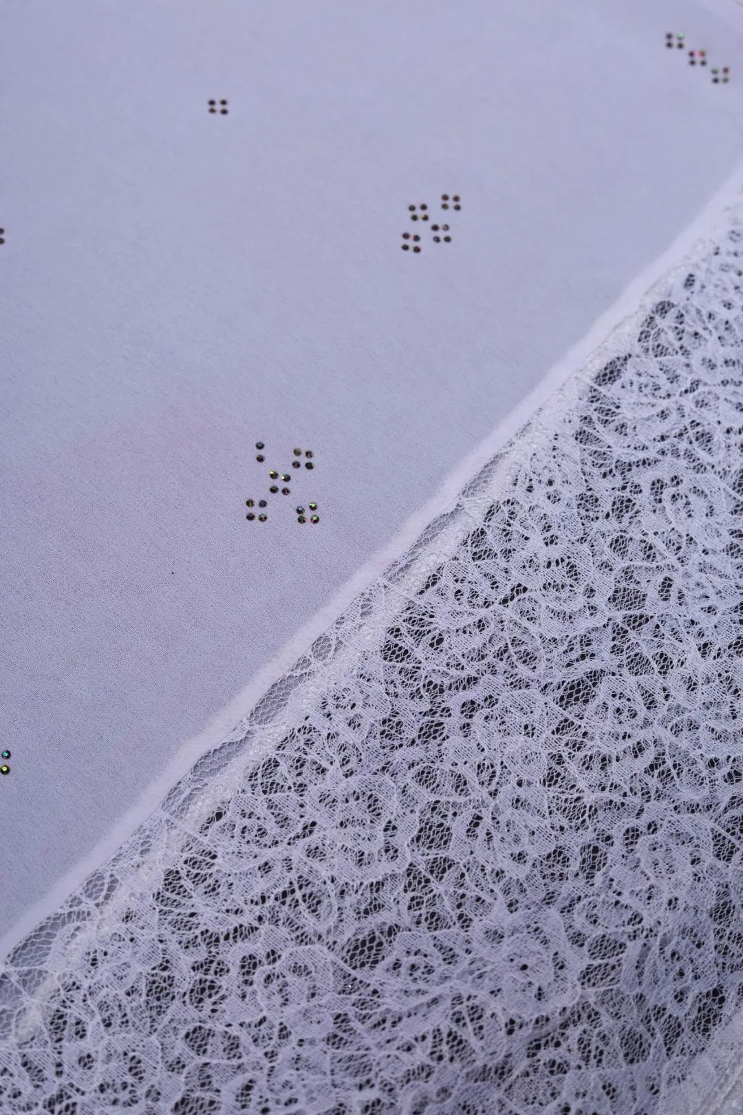 Crystal White Geometric Sparkle Designer Stole - غاجي والا إكسبورت Gajiwala Export