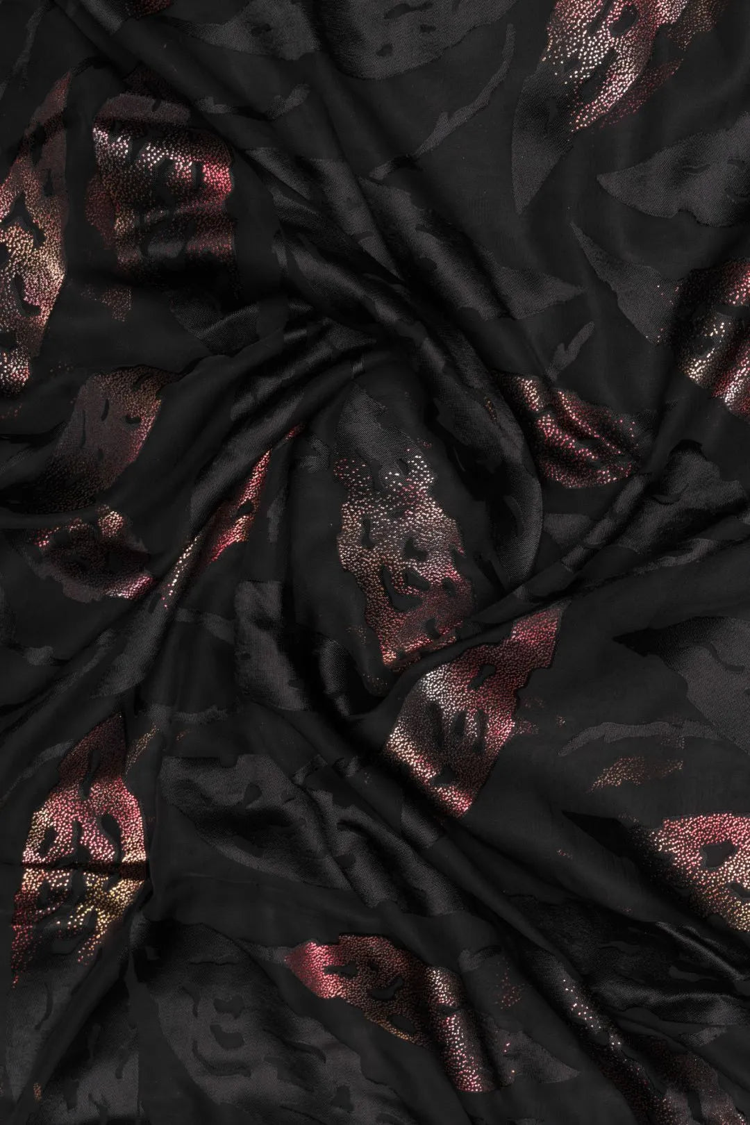 Deep Contrast Metallic Foliage Brasso Fabric - غاجي والا إكسبورت Gajiwala Export