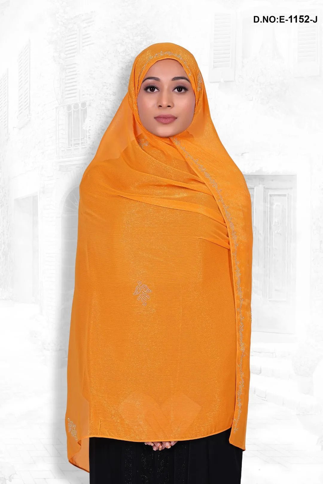 Designer Dupatta with Crystal Floral Accents - غاجي والا إكسبورت Gajiwala Export