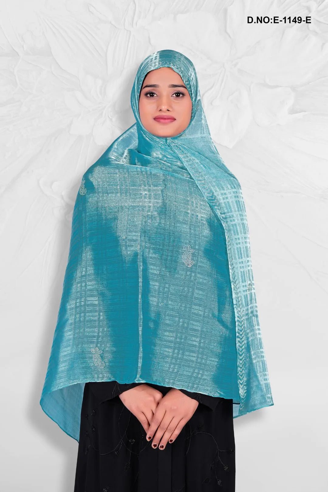 Dupatta with Metallic Shimmer Stripes For Women - غاجي والا إكسبورت Gajiwala Export