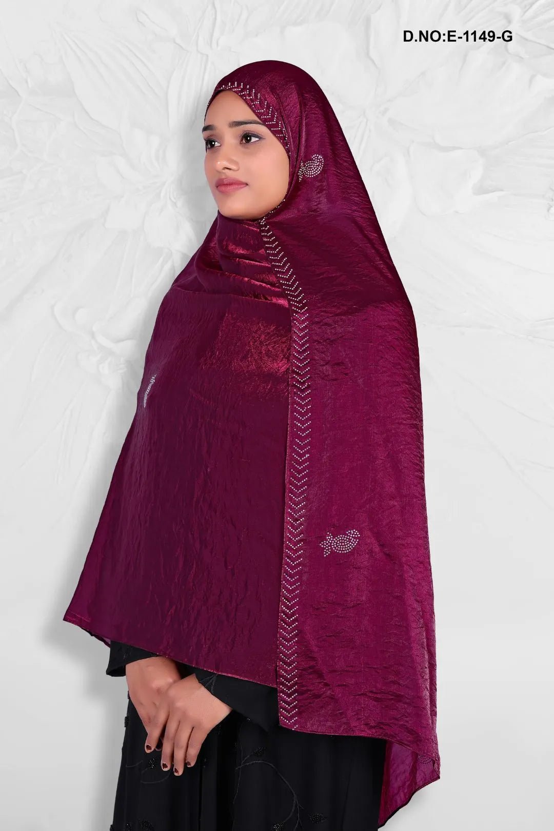 Dupatta with Metallic Shimmer Stripes For Women - غاجي والا إكسبورت Gajiwala Export