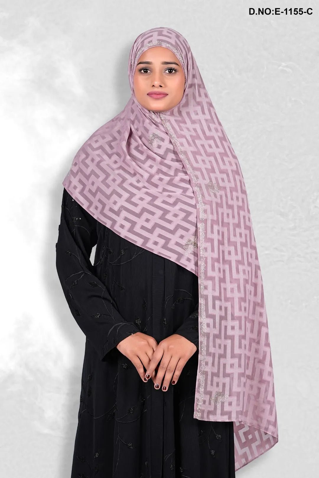 Dupatta with Vertical Luminous Stripes For Women - غاجي والا إكسبورت Gajiwala Export