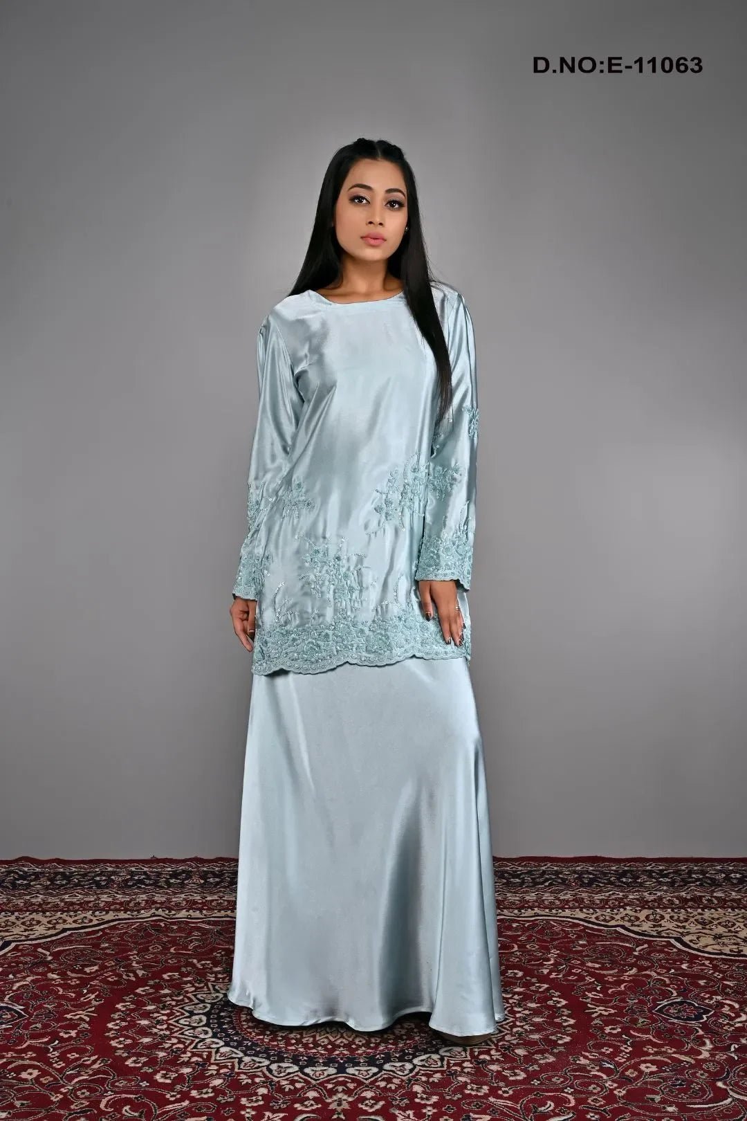 Elegant Embroidered Satin Tunic Baju Kurung Set - غاجي والا إكسبورت Gajiwala Export