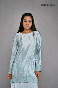 Elegant Embroidered Satin Tunic Baju Kurung Set - غاجي والا إكسبورت Gajiwala Export