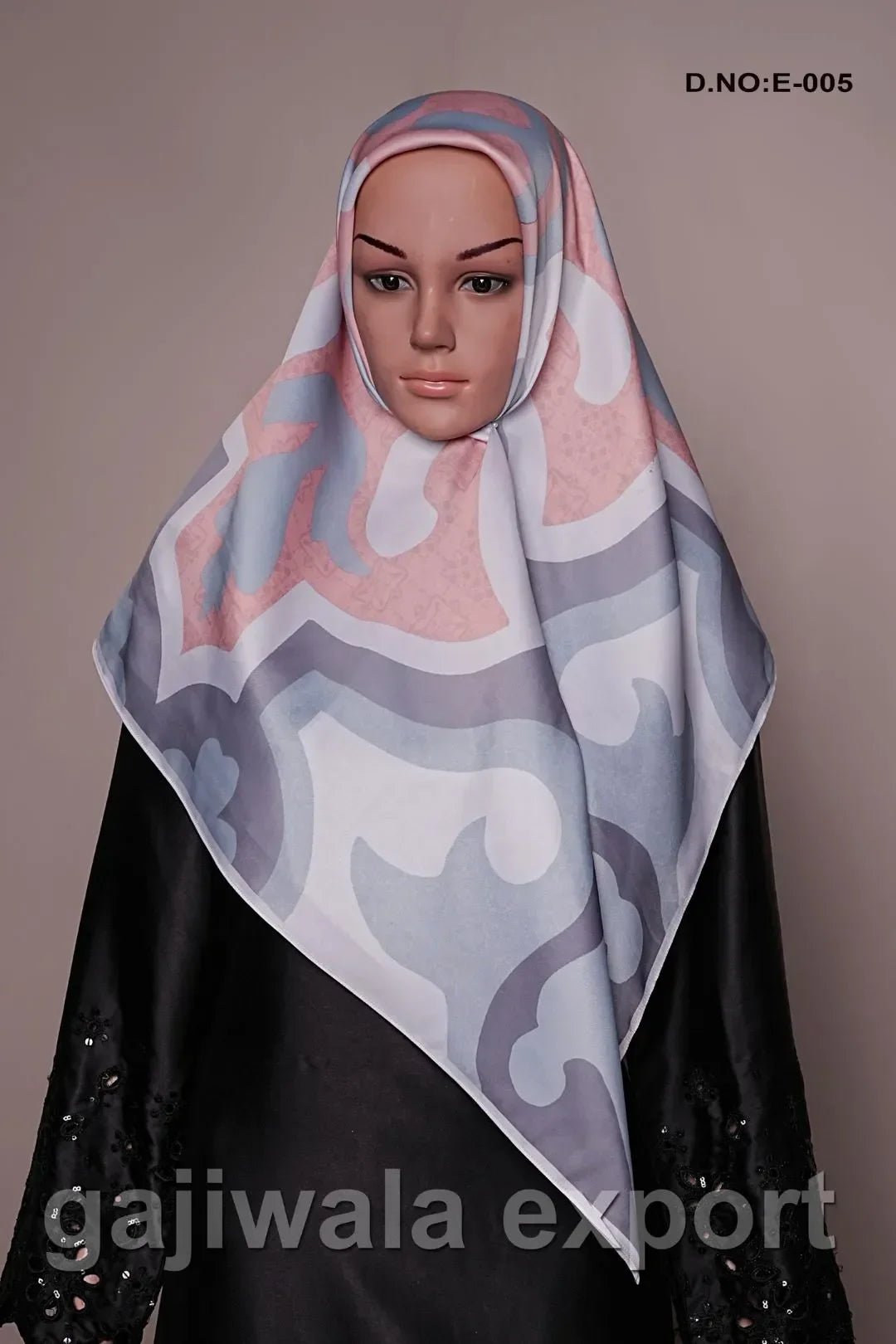 Elegant Interlocking Damask Print Scarf - غاجي والا إكسبورت Gajiwala Export