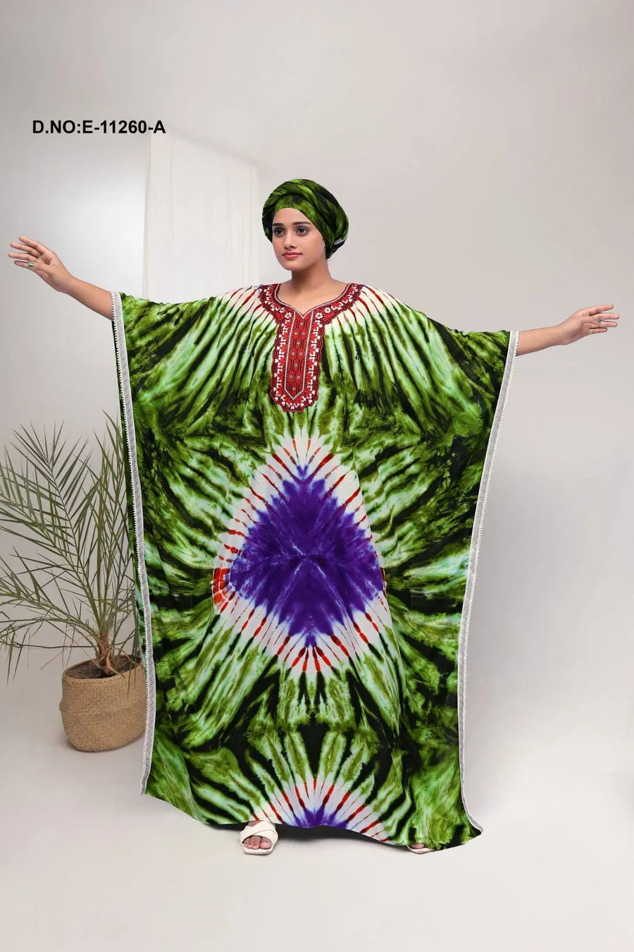 Farasha Gown with Centralized Tie - Dye Motif - غاجي والا إكسبورت Gajiwala Export