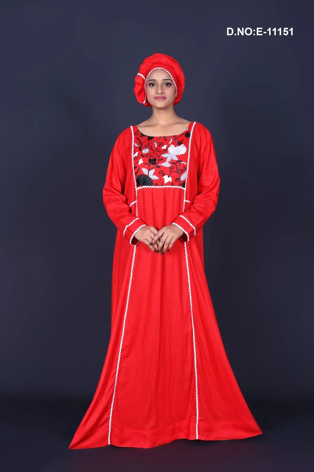 Women’s Kaftan with Floral Yoke and White Piping Detail - غاجي والا إكسبورت Gajiwala Export
