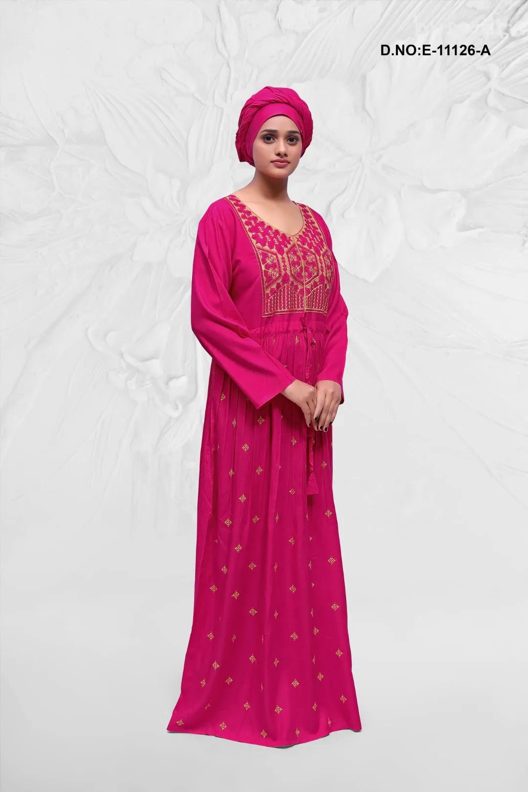 Kaftan with Gold Geometric Neckline Detail - غاجي والا إكسبورت Gajiwala Export