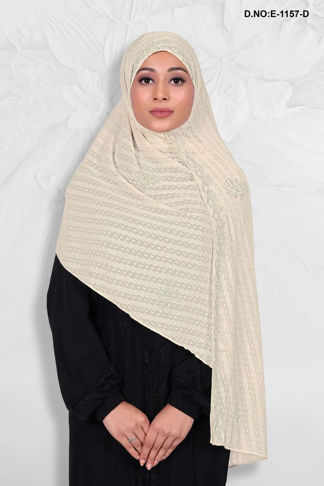 Labyrinth Geometric Dupatta with Crystal Border - غاجي والا إكسبورت Gajiwala Export