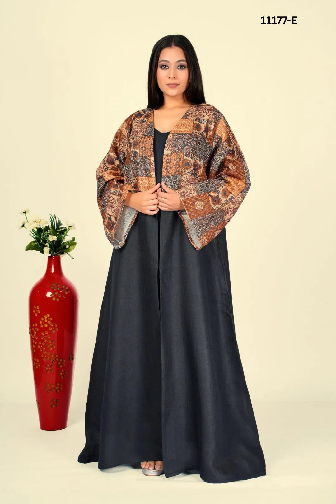 Linen Crochet Shrug in Abstract Harmony with Flow - غاجي والا إكسبورت Gajiwala Export