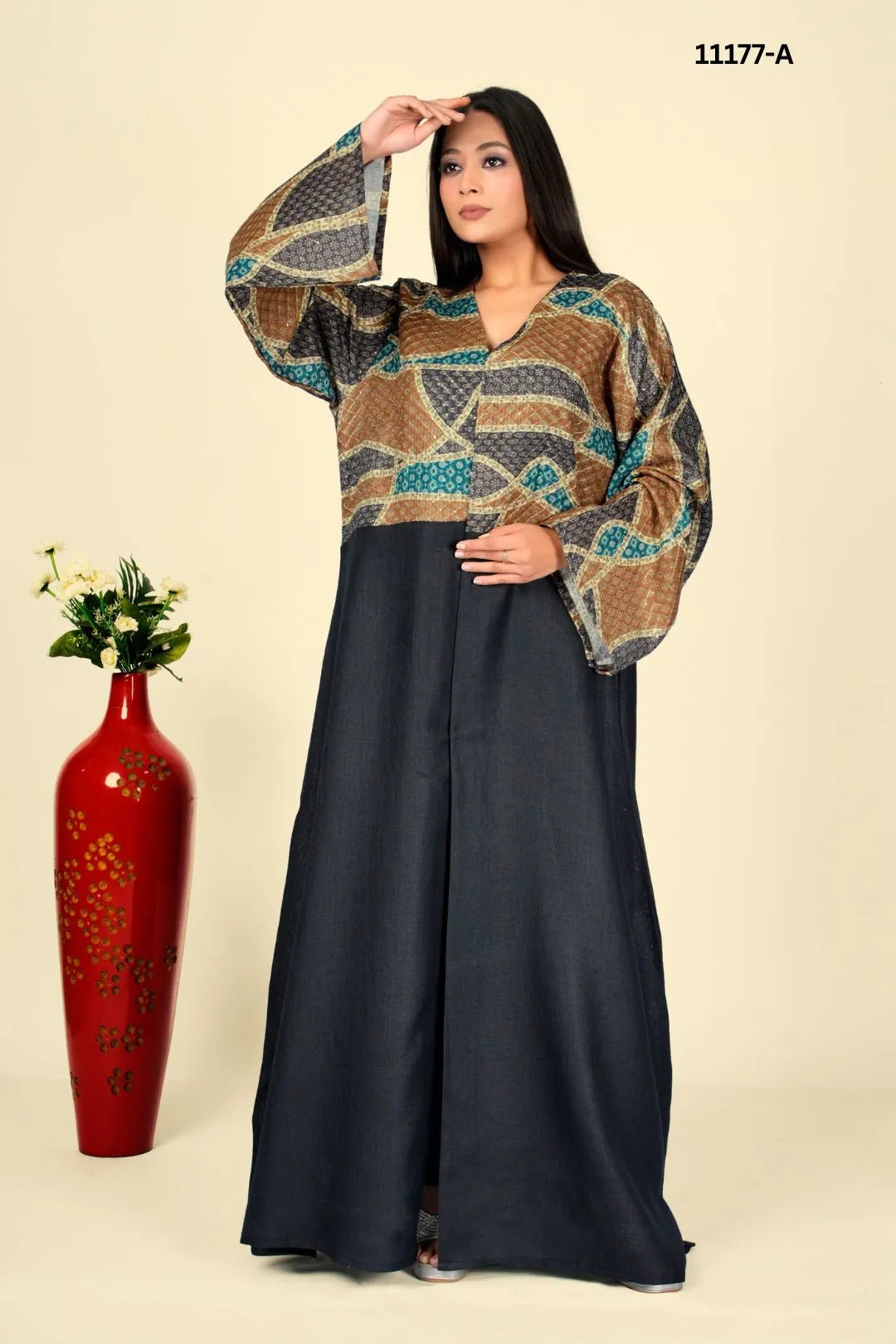 Linen Crochet Shrug in Abstract Harmony with Flow - غاجي والا إكسبورت Gajiwala Export