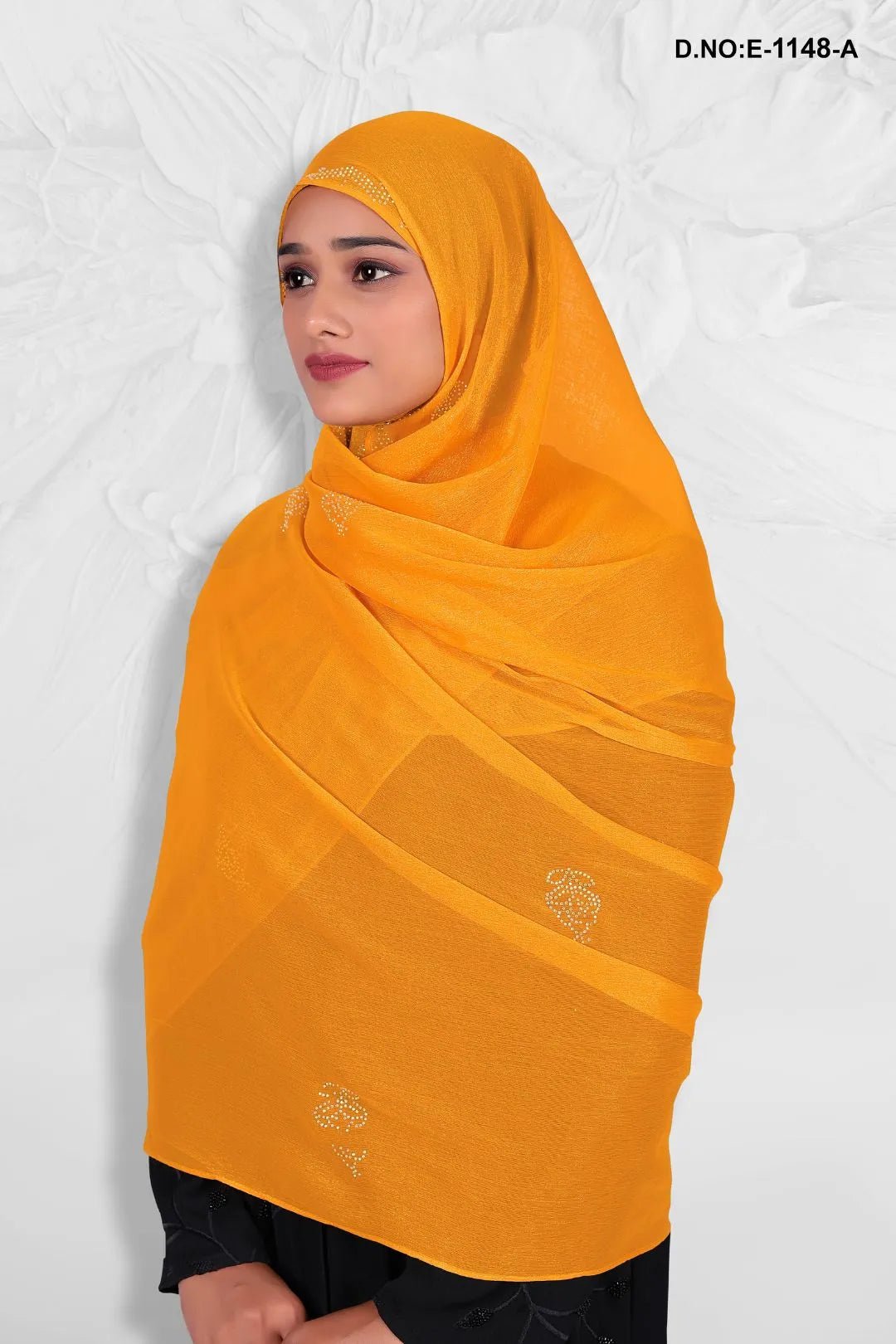 Luminous Dupatta with Textured Metallic Weave - غاجي والا إكسبورت Gajiwala Export