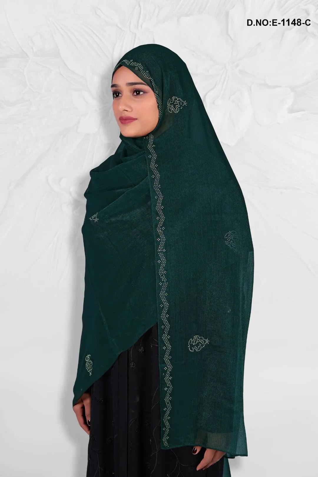 Luminous Dupatta with Textured Metallic Weave - غاجي والا إكسبورت Gajiwala Export