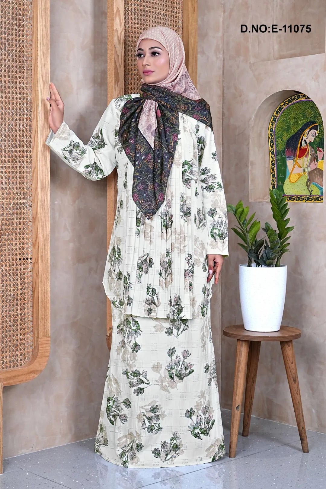 Off White Modest Printed Tunic and Skirt Co - ord Set - غاجي والا إكسبورت Gajiwala Export