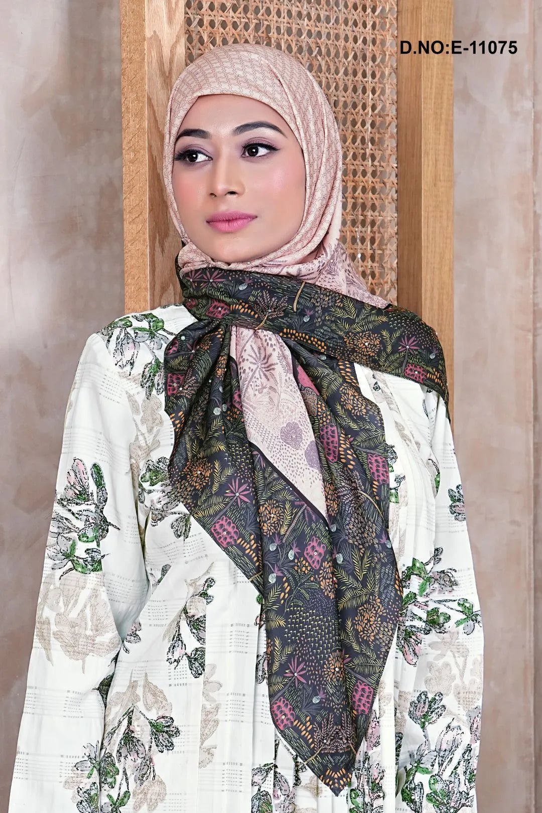 Off White Modest Printed Tunic and Skirt Co - ord Set - غاجي والا إكسبورت Gajiwala Export