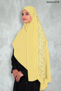 Rich Dupatta with Intricate Floral Lace Border - غاجي والا إكسبورت Gajiwala Export