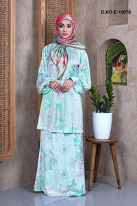 Sea Green Contemporary Modest Tunic and Maxi Skirt - غاجي والا إكسبورت Gajiwala Export