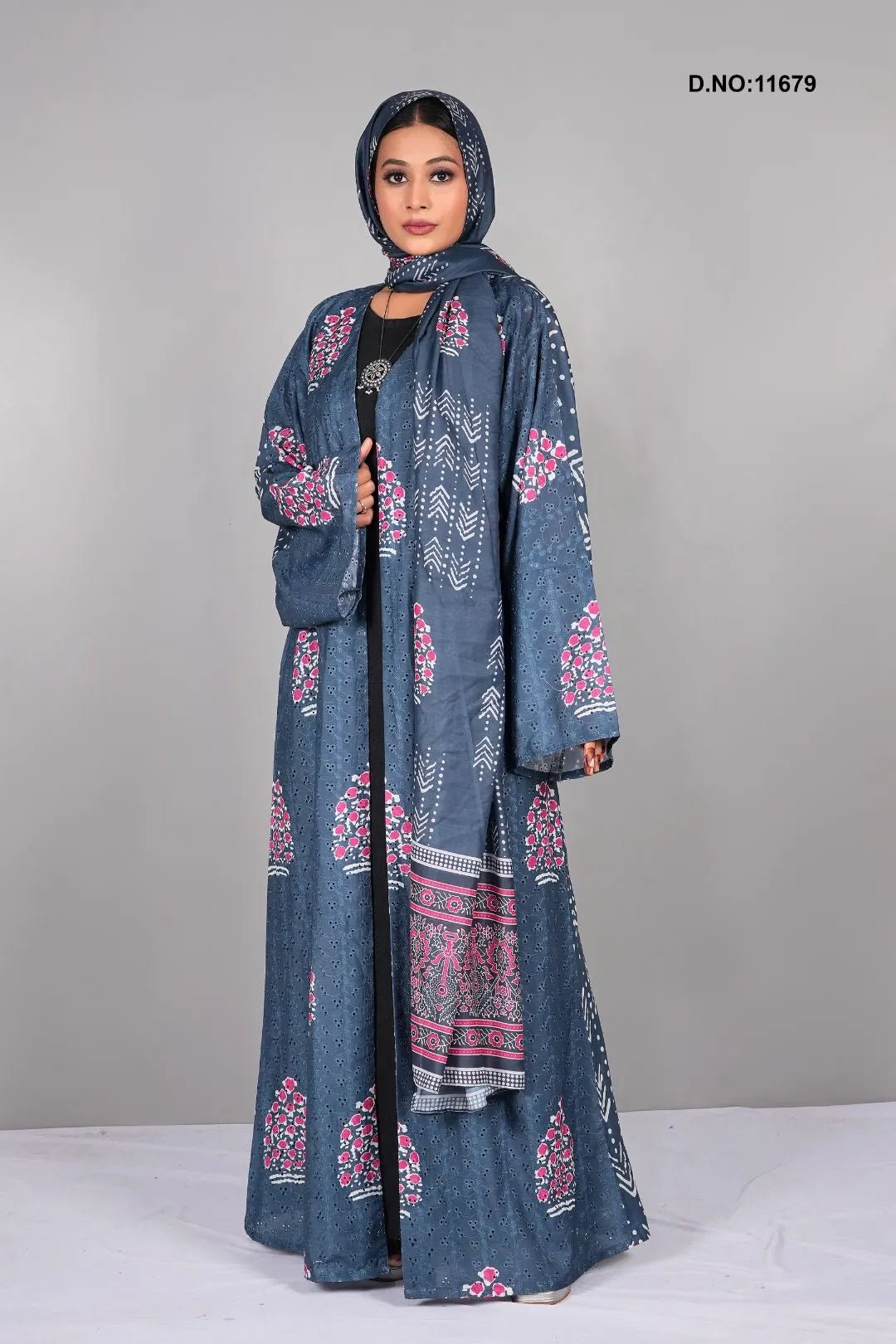 Shiffli Muslin Shrug with Ethnic Floral Print - غاجي والا إكسبورت Gajiwala Export