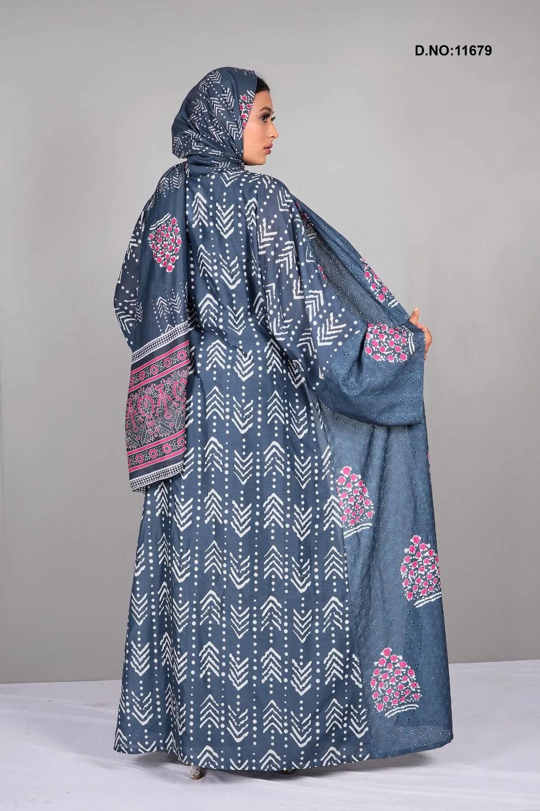 Shiffli Muslin Shrug with Ethnic Floral Print - غاجي والا إكسبورت Gajiwala Export