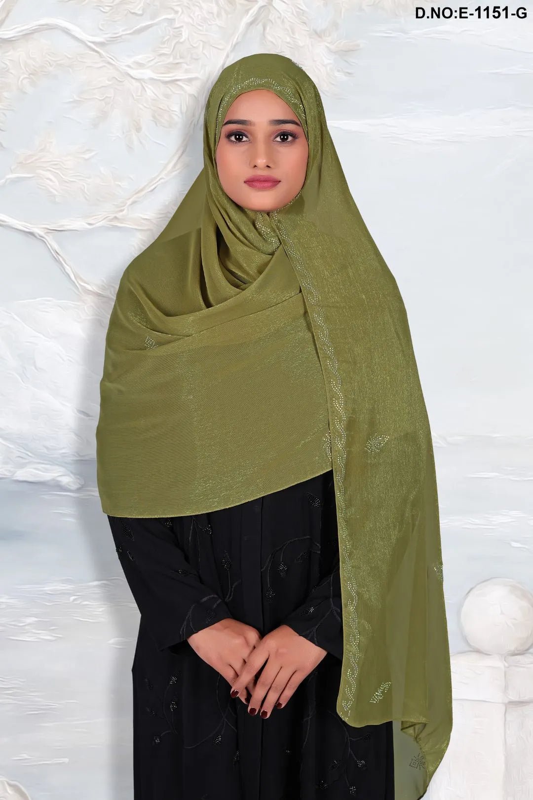 Vibrant Fuchsia Dupatta with Vertical Texture - غاجي والا إكسبورت Gajiwala Export