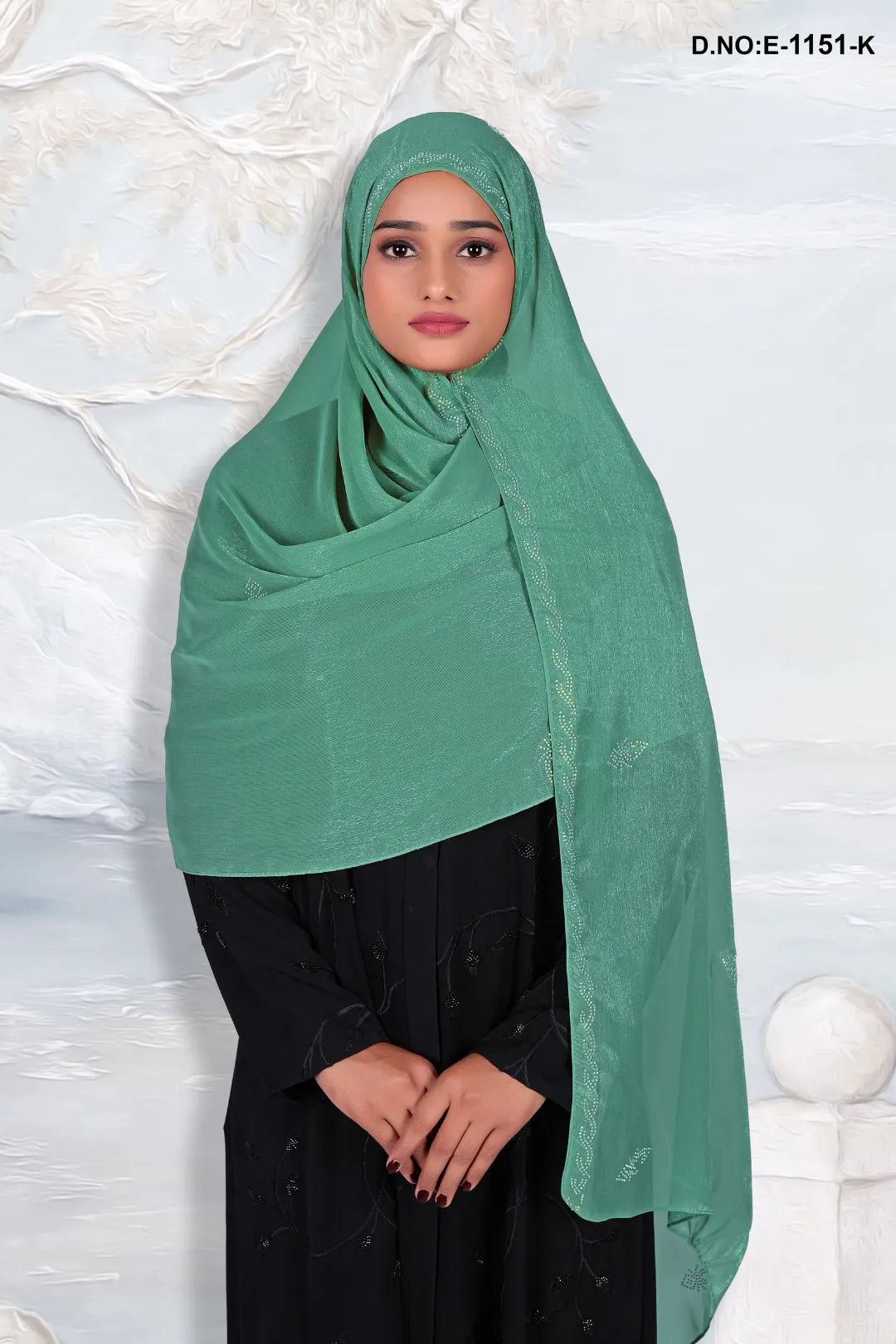 Vibrant Fuchsia Dupatta with Vertical Texture - غاجي والا إكسبورت Gajiwala Export