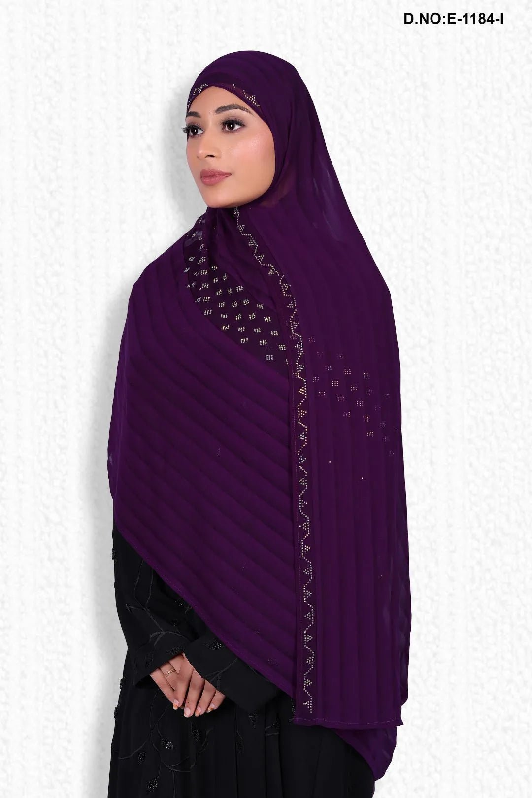 Vibrant Scarlet Pleated Dupatta with Crystal Drizzle - غاجي والا إكسبورت Gajiwala Export