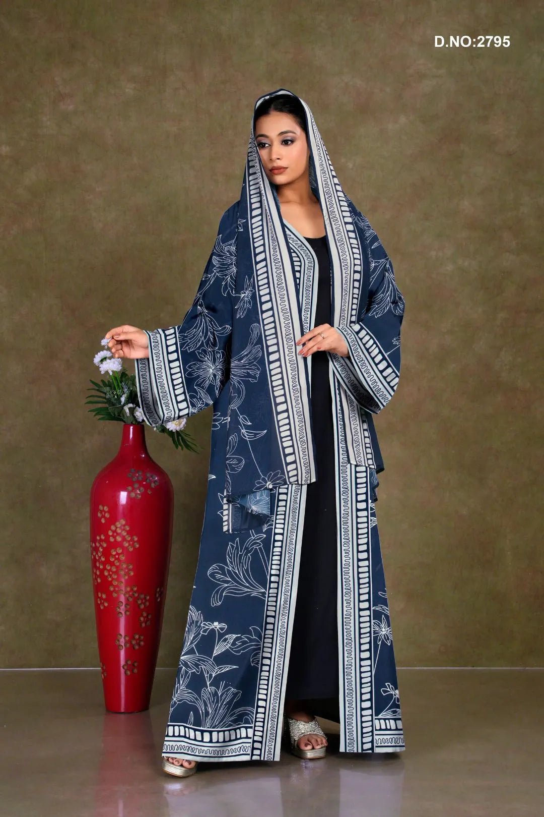 Weightless Chiffon Shrug with Floral Detailing - غاجي والا إكسبورت Gajiwala Export